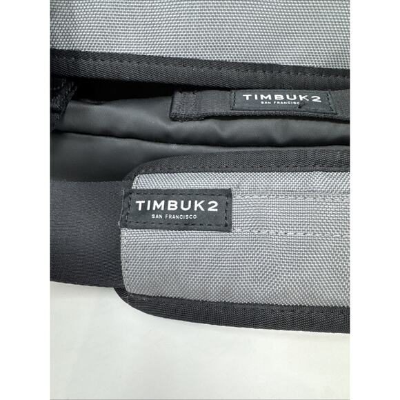 Timbuk2 San Francisco Messenger Bag Grey Size S Excellent Condition - Picture 2 of 12